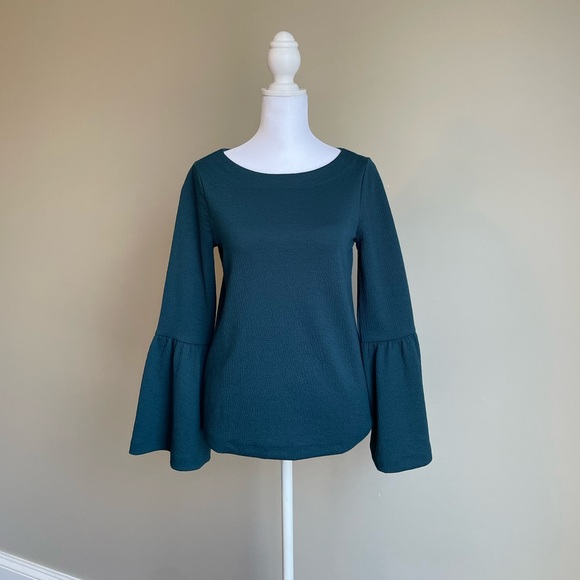 Ann Taylor Green Round Neck Ruffle Long Sleeve Blouse / Shirt - Picture 2 of 9